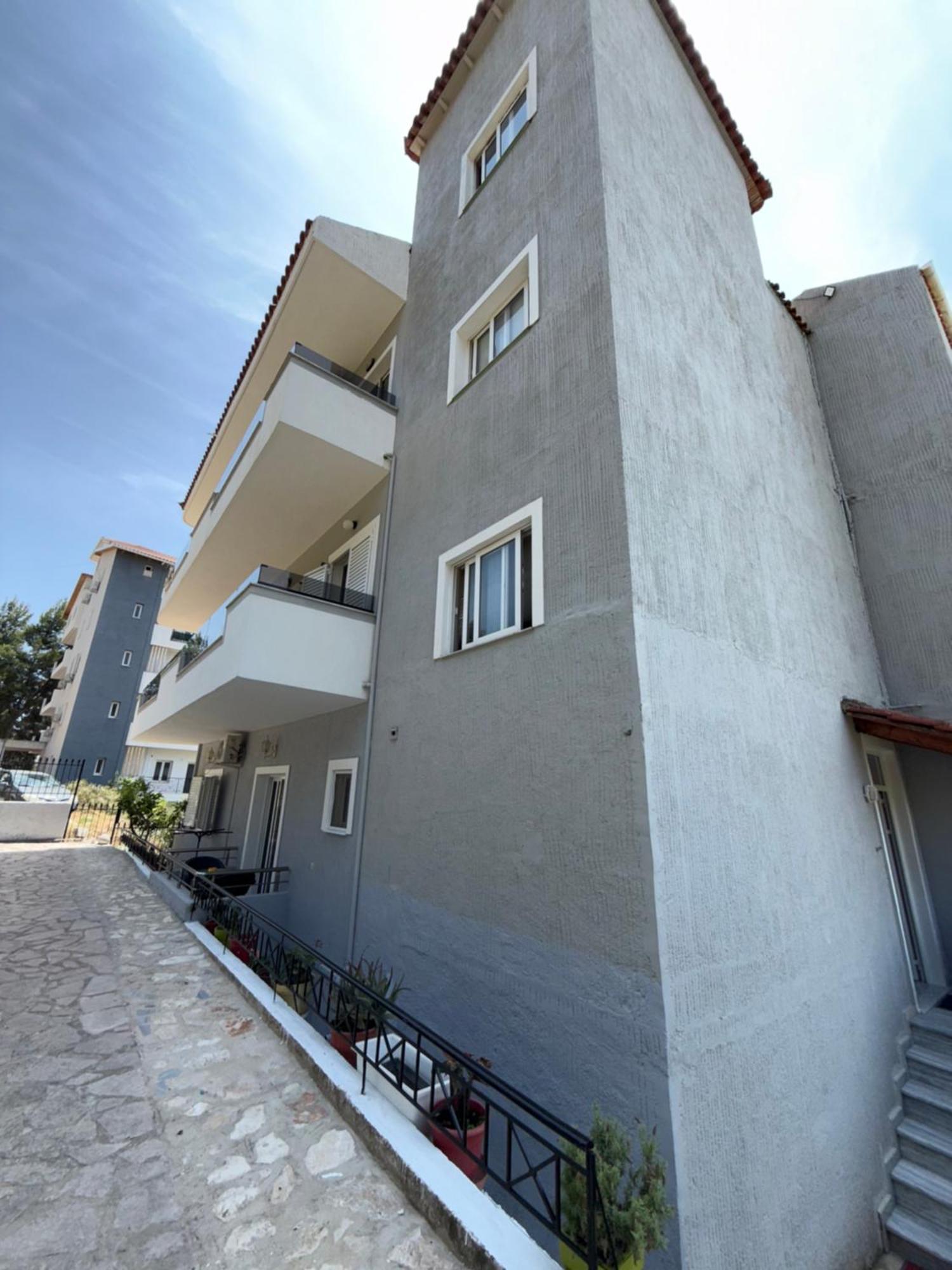 Ylli'S Apartments Sarandë Eksteriør bilde
