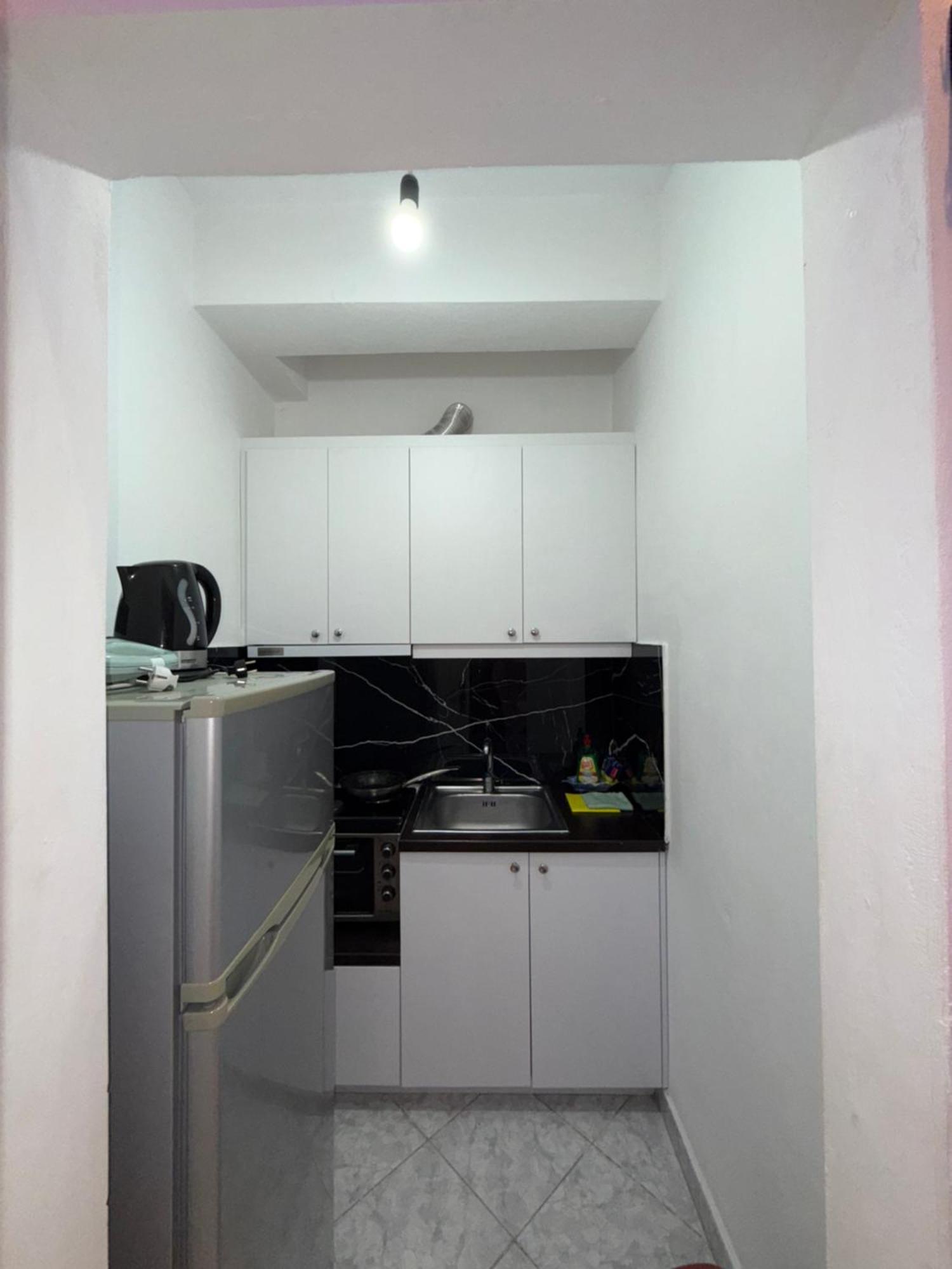 Ylli'S Apartments Sarandë Eksteriør bilde